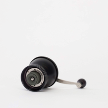 MOLINILLO HARIO SKERTON PLUS (TRANSPARENTE OSCURO) - Café Central